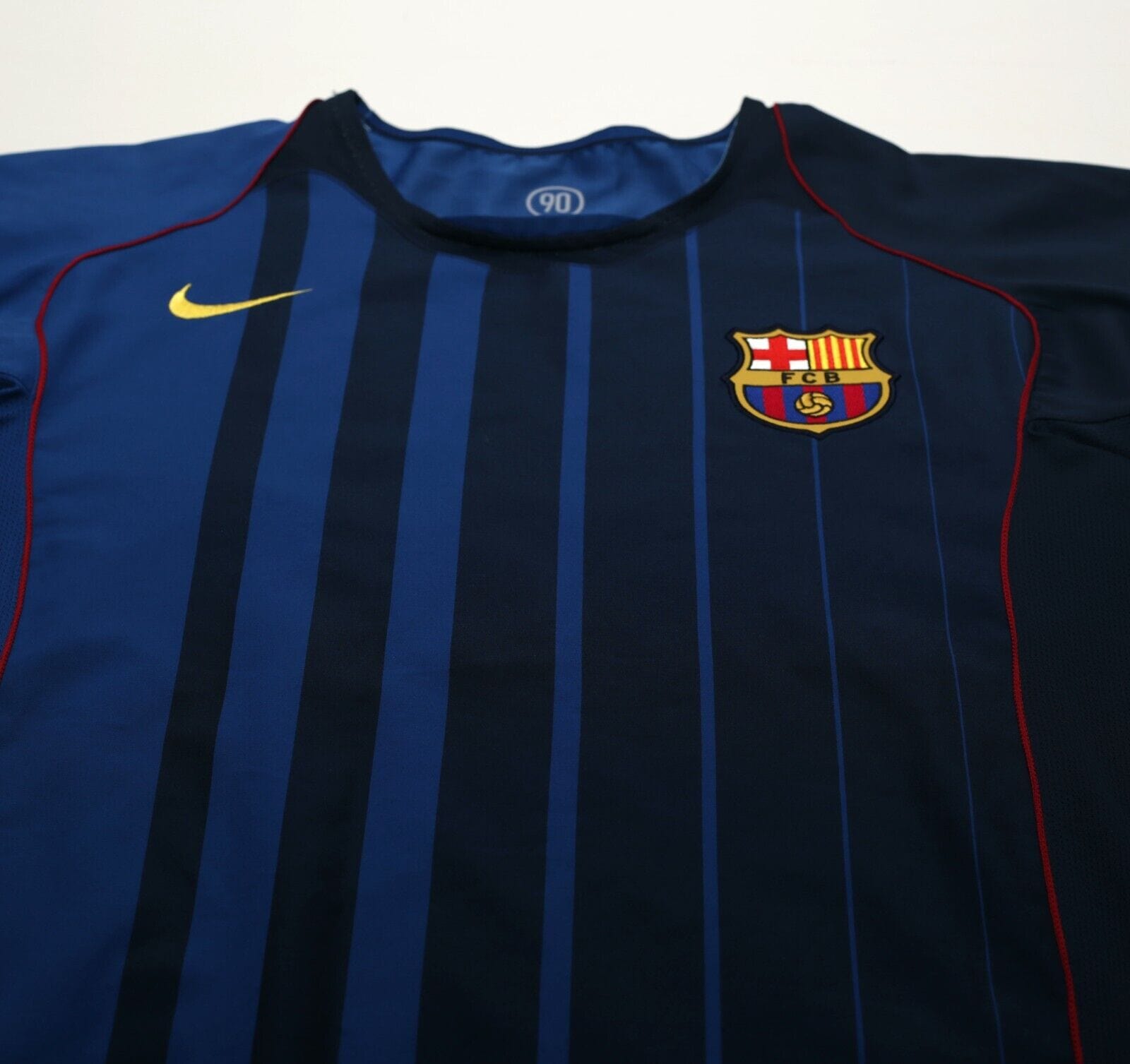 2004/05 RONALDINHO #10 Barcelona Vintage Nike Away Football Shirt (XL)