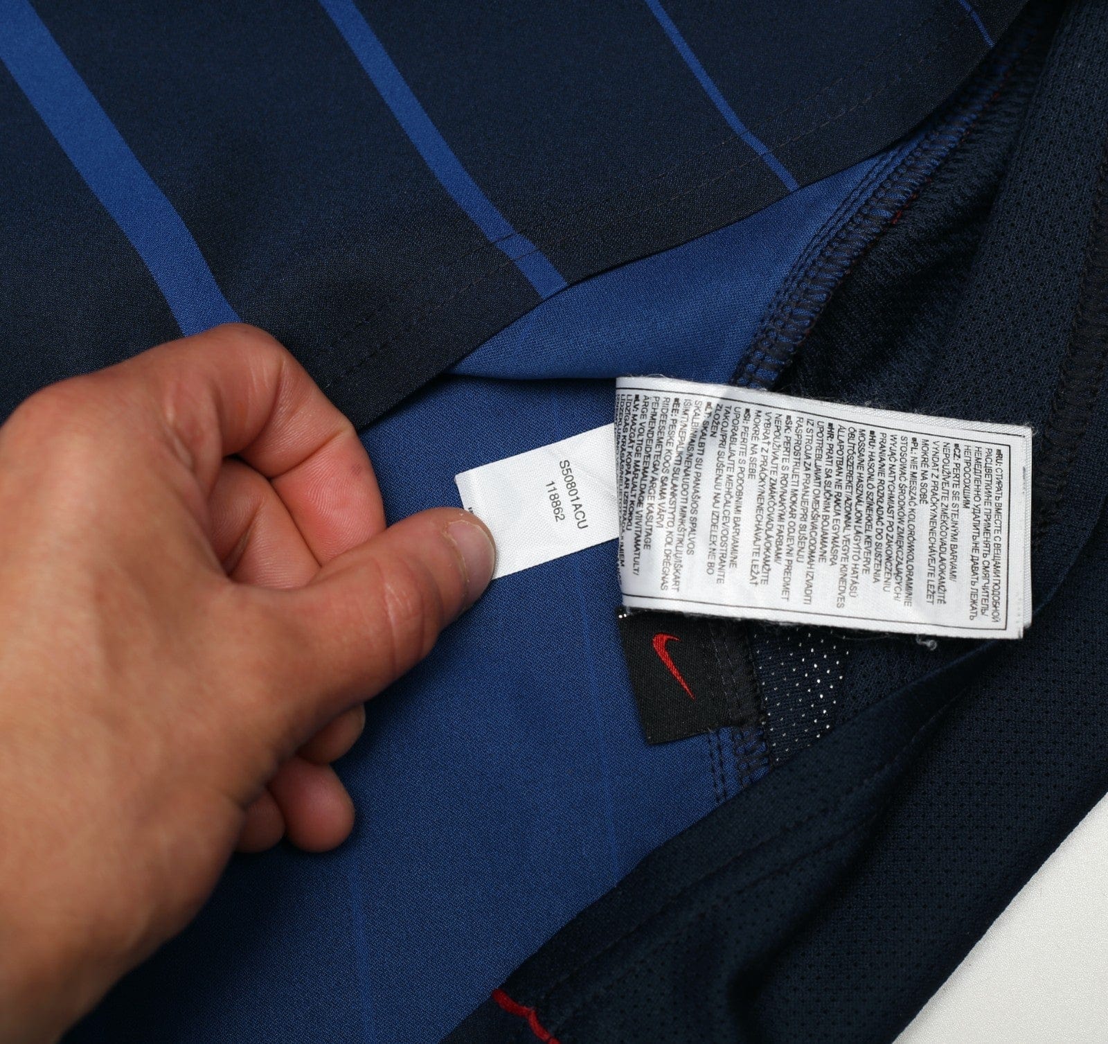 2004/05 RONALDINHO #10 Barcelona Vintage Nike Away Football Shirt (XXL)