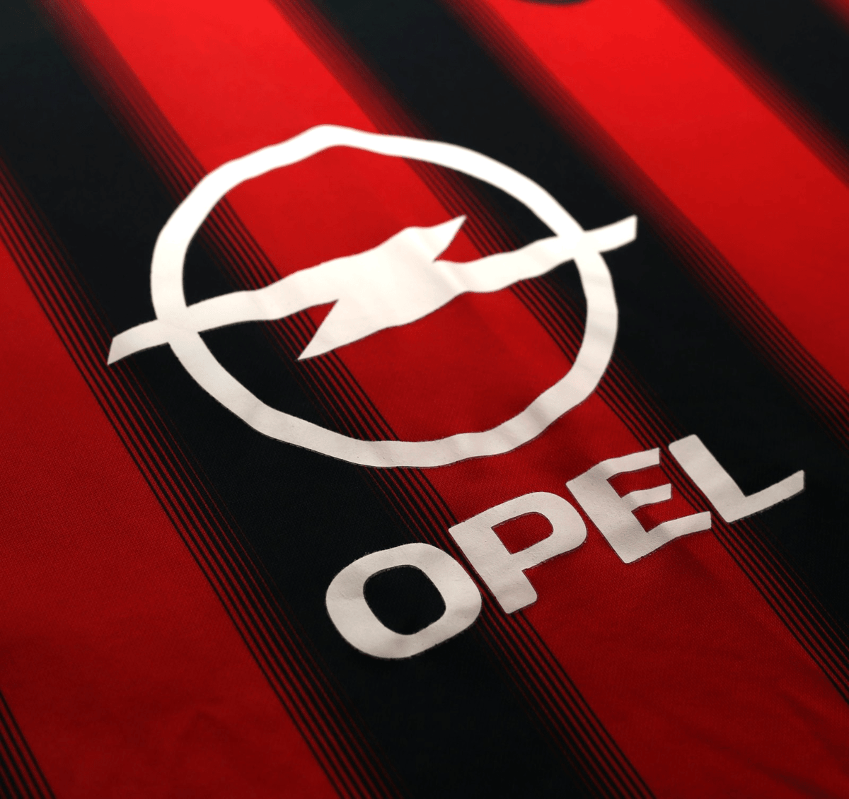 2004/05 RUI COSTA #10 AC Milan Vintage adidas Home Football Shirt (XXL)