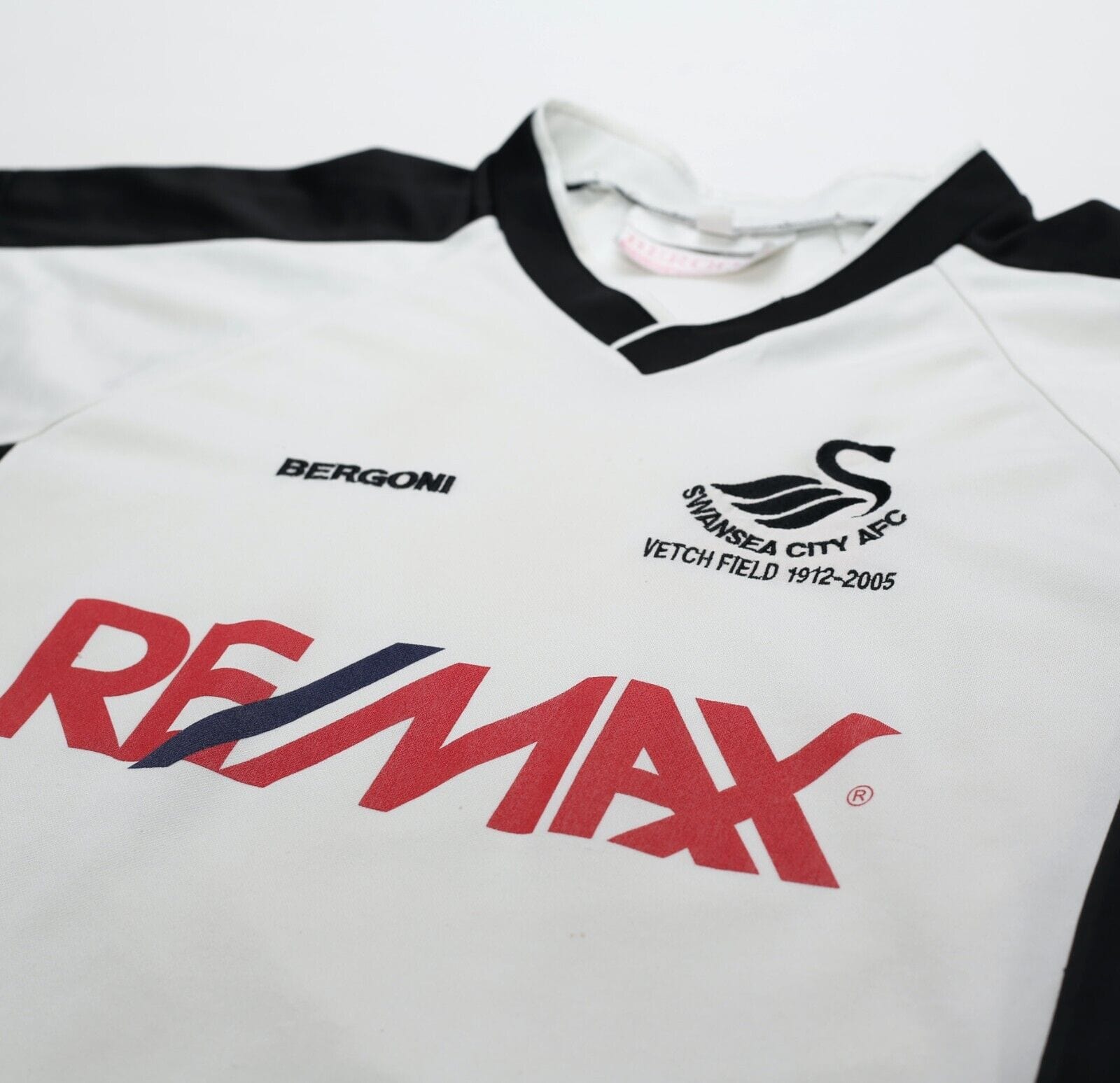 2004/05 SWANSEA CITY Vintage Bergoni 'Vetch Field' Home Football Shirt (S) 34/36
