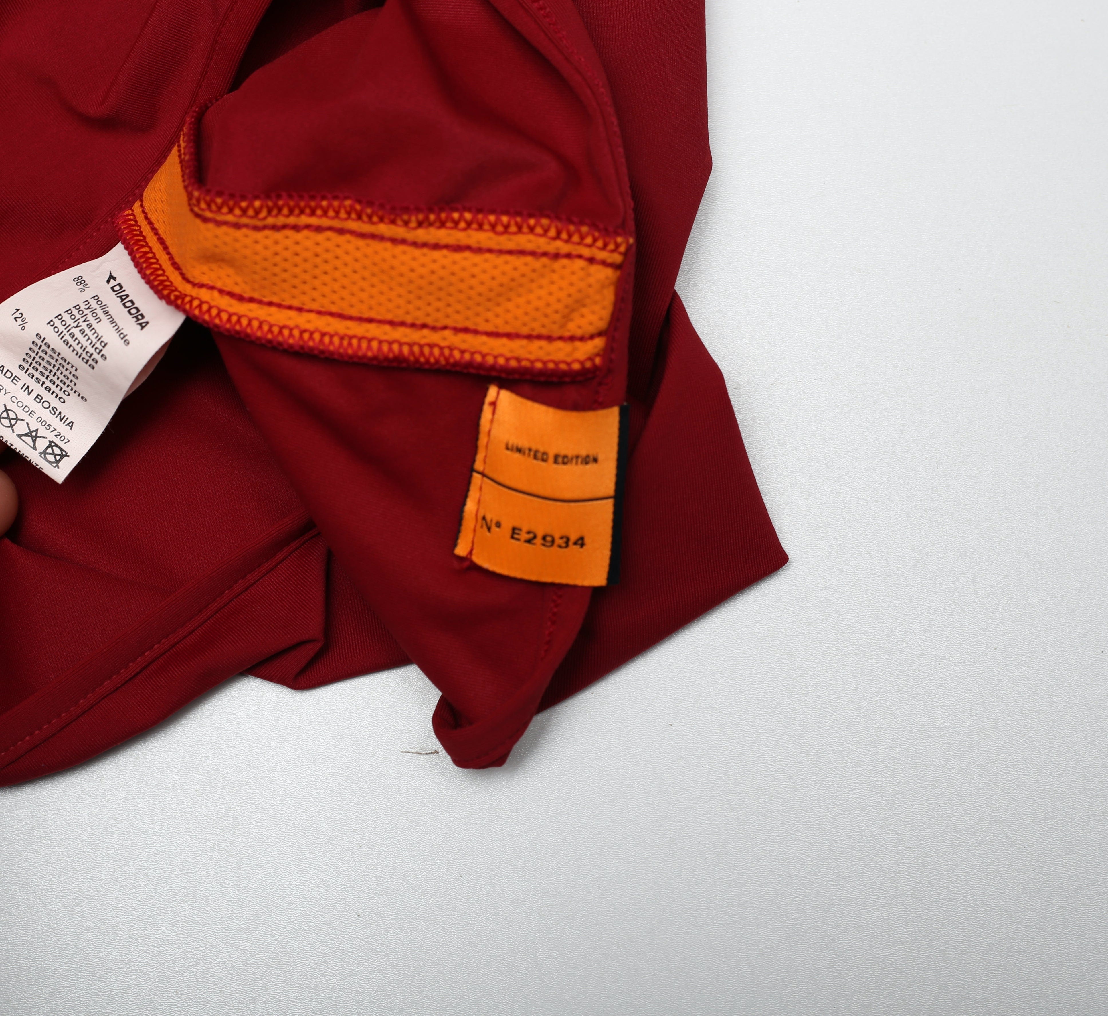 2004/05 TOTTI #10 AS Roma Vintage Diadora Football Shirt (M)