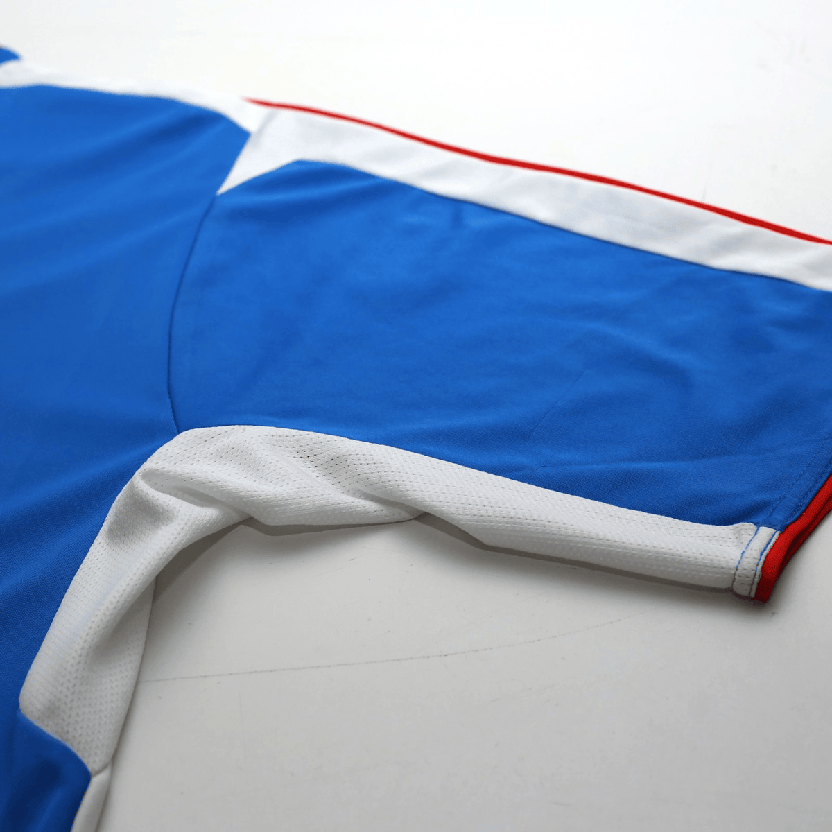 2004/05 Tugay #8 Blackburn Rovers Vintage Lonsdale Home Football Shirt (L)