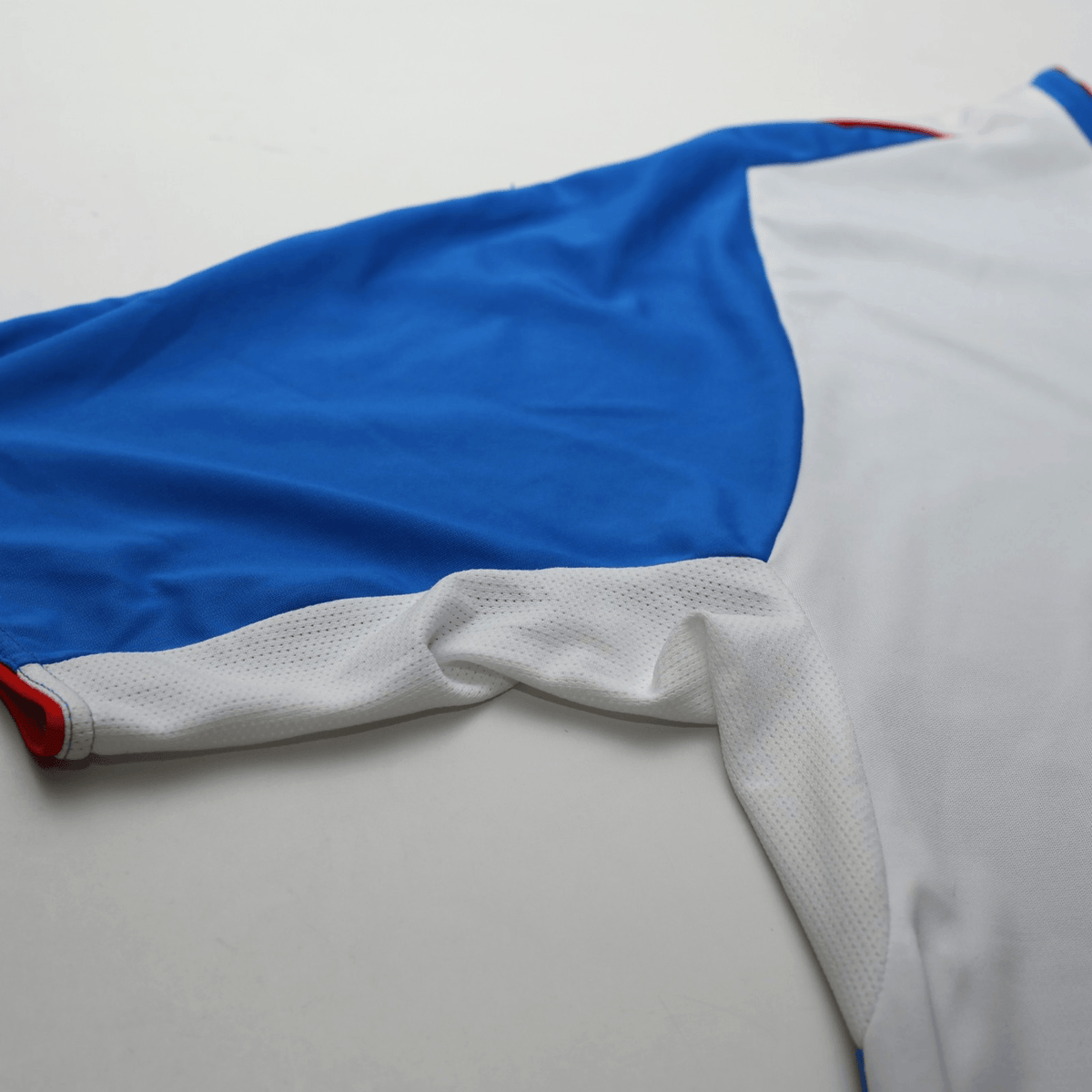 2004/05 Tugay #8 Blackburn Rovers Vintage Lonsdale Home Football Shirt (L)