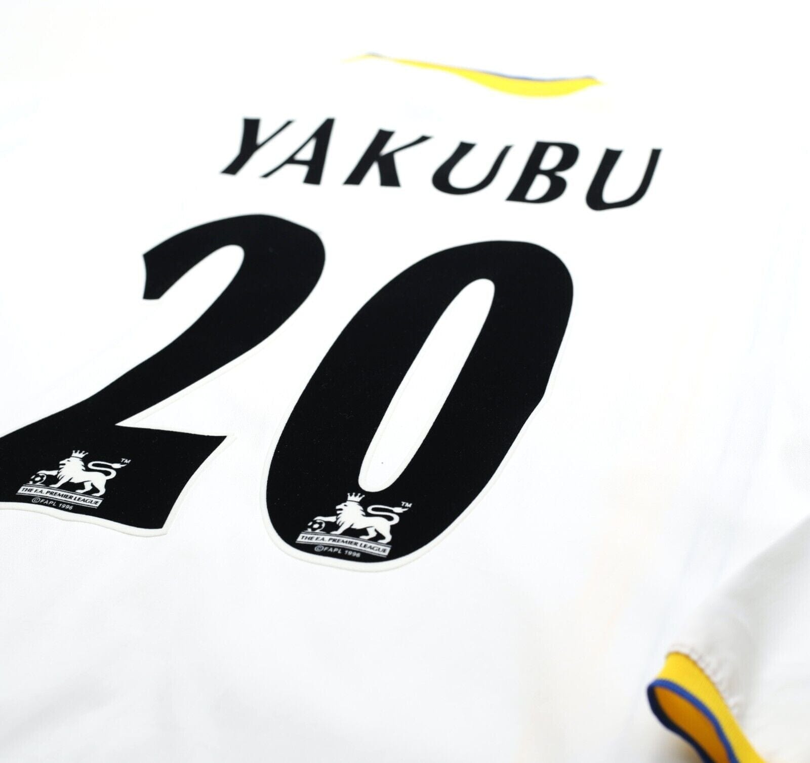 2004/05 YAKUBU #20 Portsmouth Vintage Long Sleeve Third Football Shirt (M)