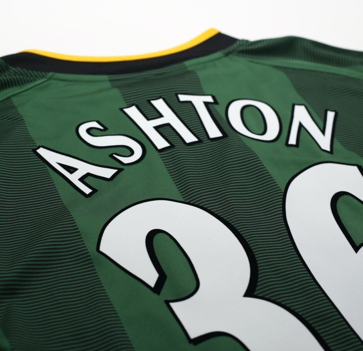 2004/06 ASHTON #36 NORWICH CITY Vintage XARA Away Football Shirt Jersey (L)