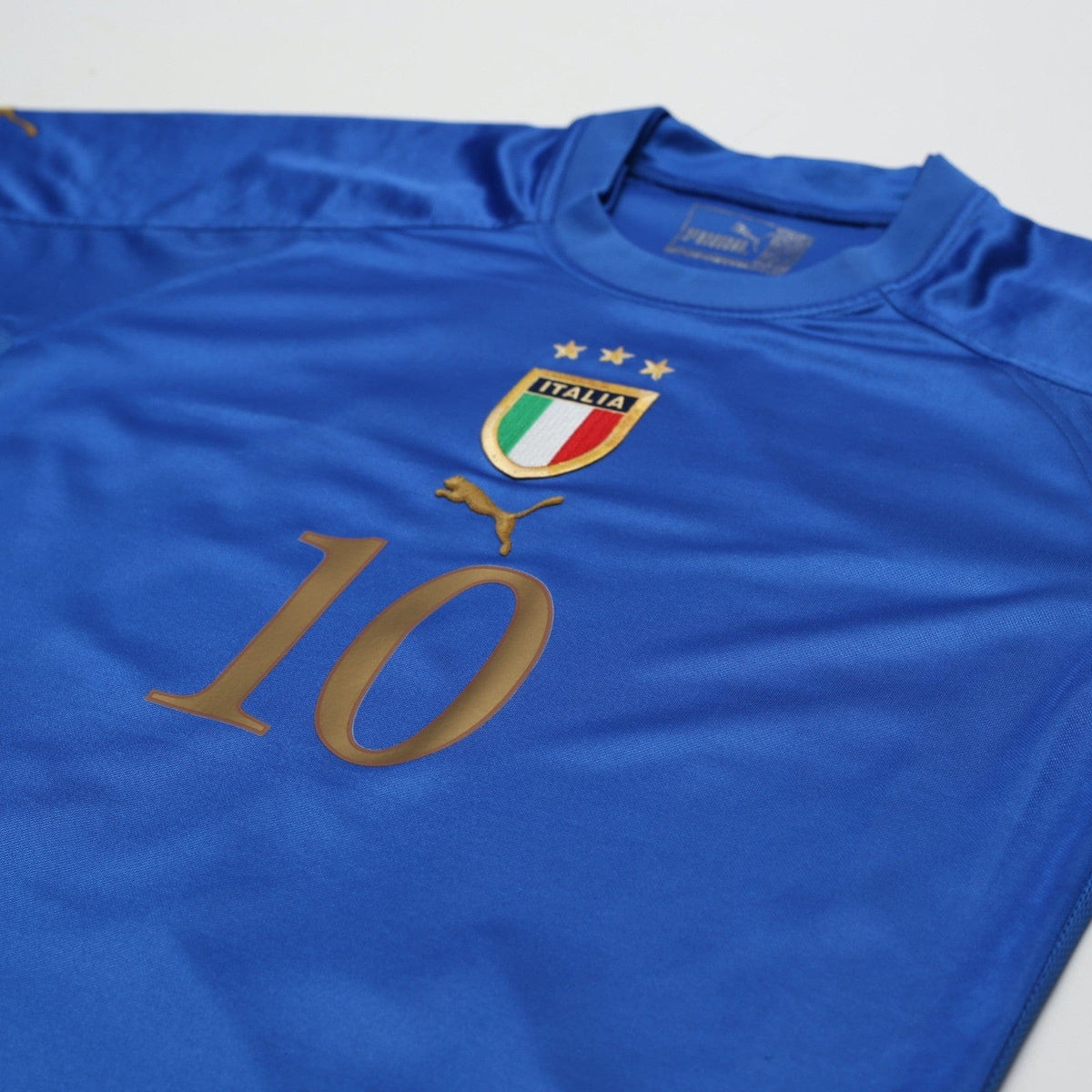 2004/06 Baggio #10 Italy Vintage PUMA Home Football Shirt (S)