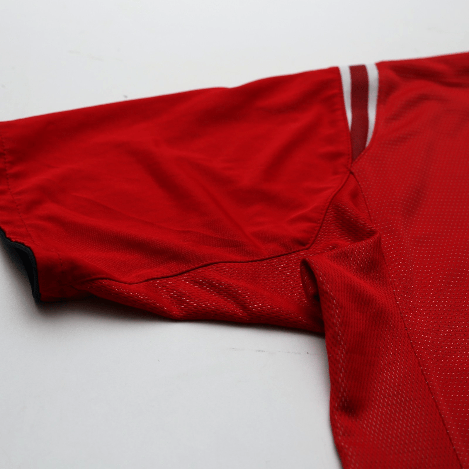 2004/06 Beckham #7 England Vintage Umbro Away Football Shirt (M) EURO 2004