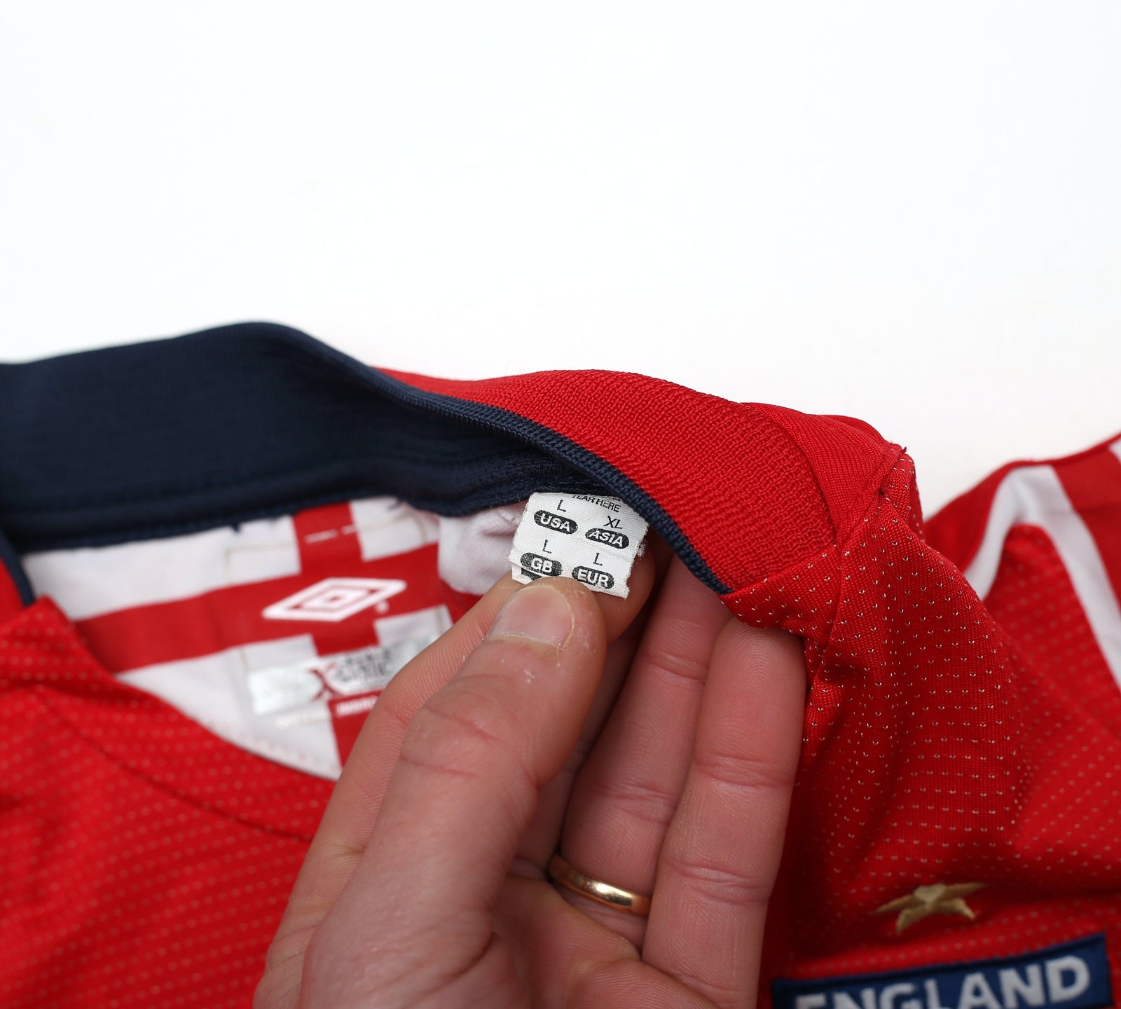 2004/06 ENGLAND Vintage Umbro Away Football Shirt (L)