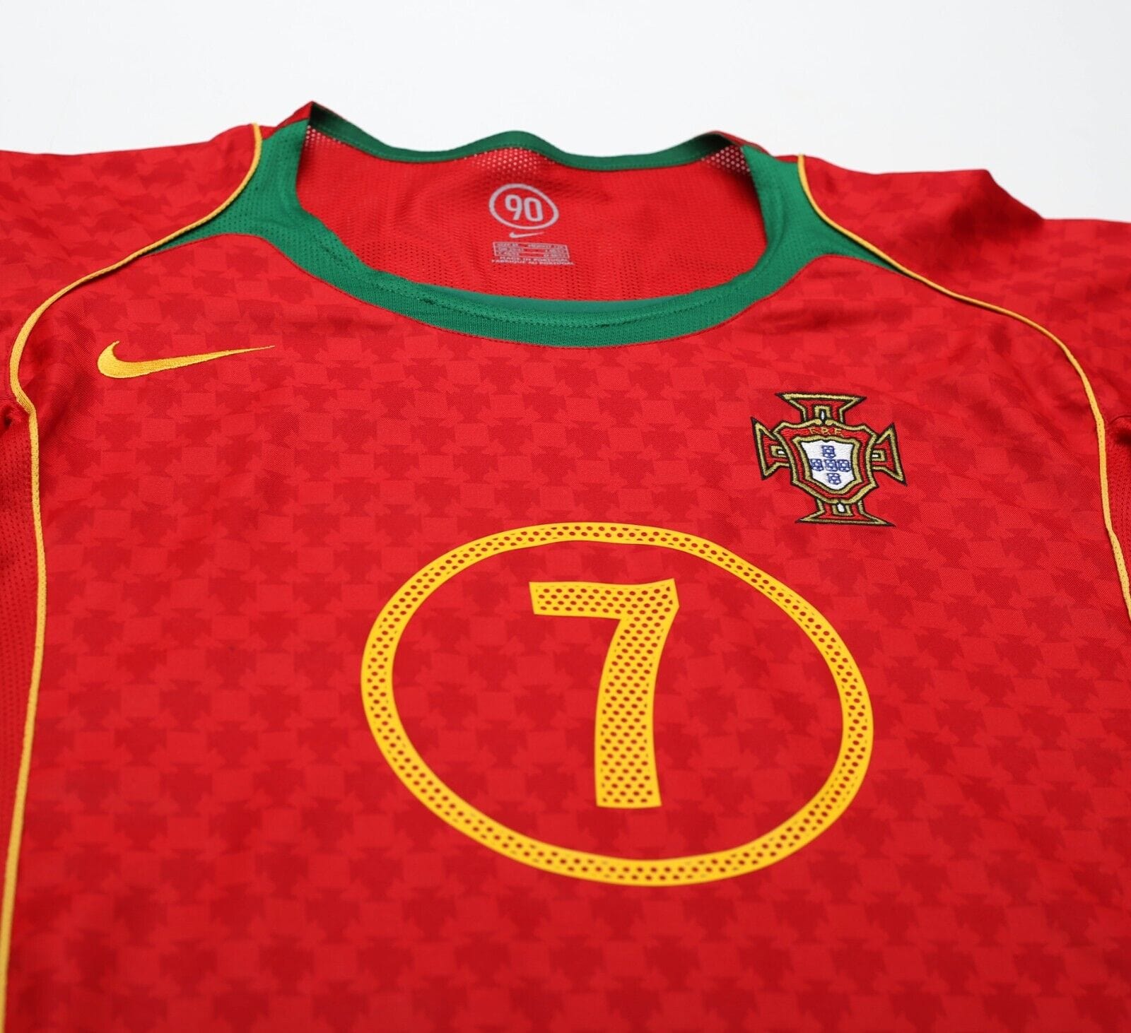 2004/06 FIGO #7 Portugal Vintage Nike Home Football Shirt (M) Euro 2004