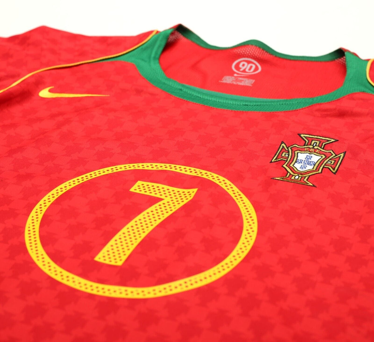 2004/06 FIGO #7 Portugal Vintage Nike Home Football Shirt (M) Euro 2004