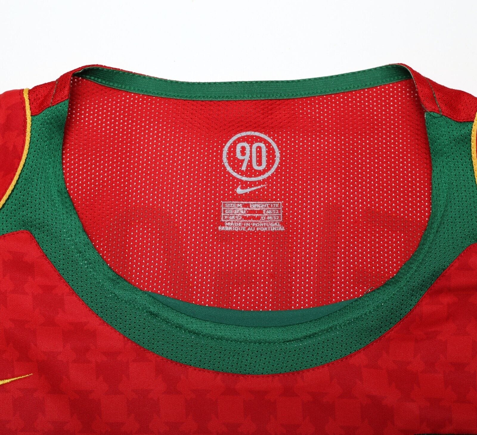 2004/06 FIGO #7 Portugal Vintage Nike Home Football Shirt (M) Euro 2004