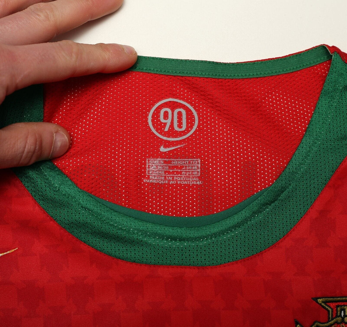 2004/06 FIGO #7 Portugal Vintage Nike Home Football Shirt (S) Euro 2004