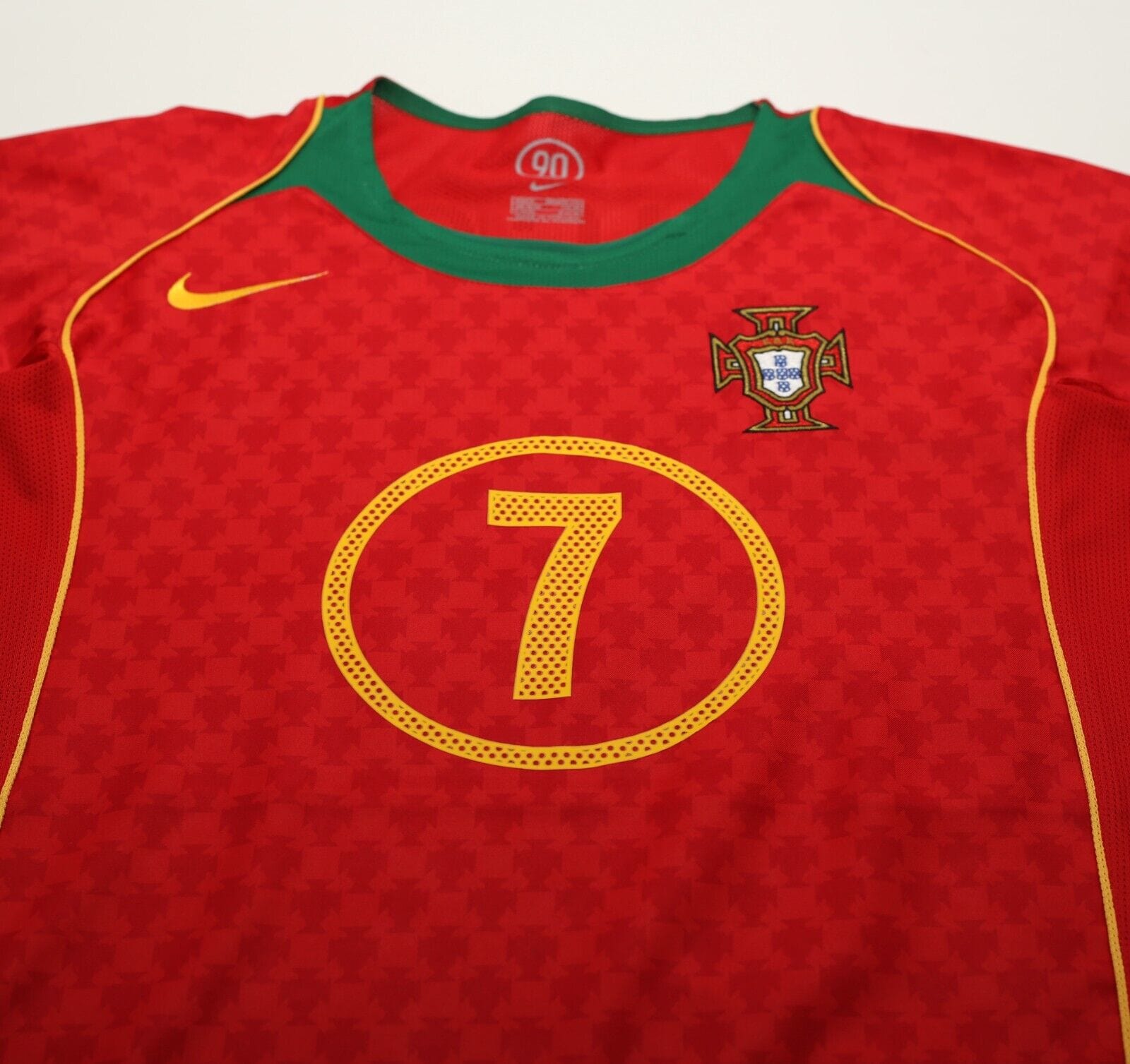 2004/06 FIGO #7 Portugal Vintage Nike Home Football Shirt (S) Euro 2004