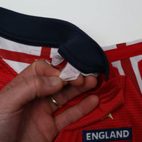 2004/06 Gerrard #4 England Vintage Umbro Away Football Shirt (M) EURO 2004