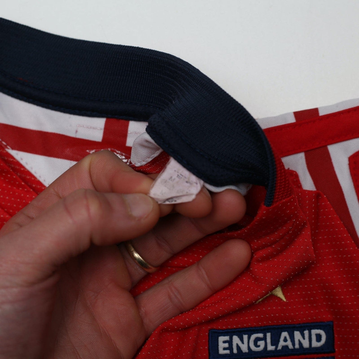 2004/06 Gerrard #4 England Vintage Umbro Away Football Shirt (M) EURO 2004