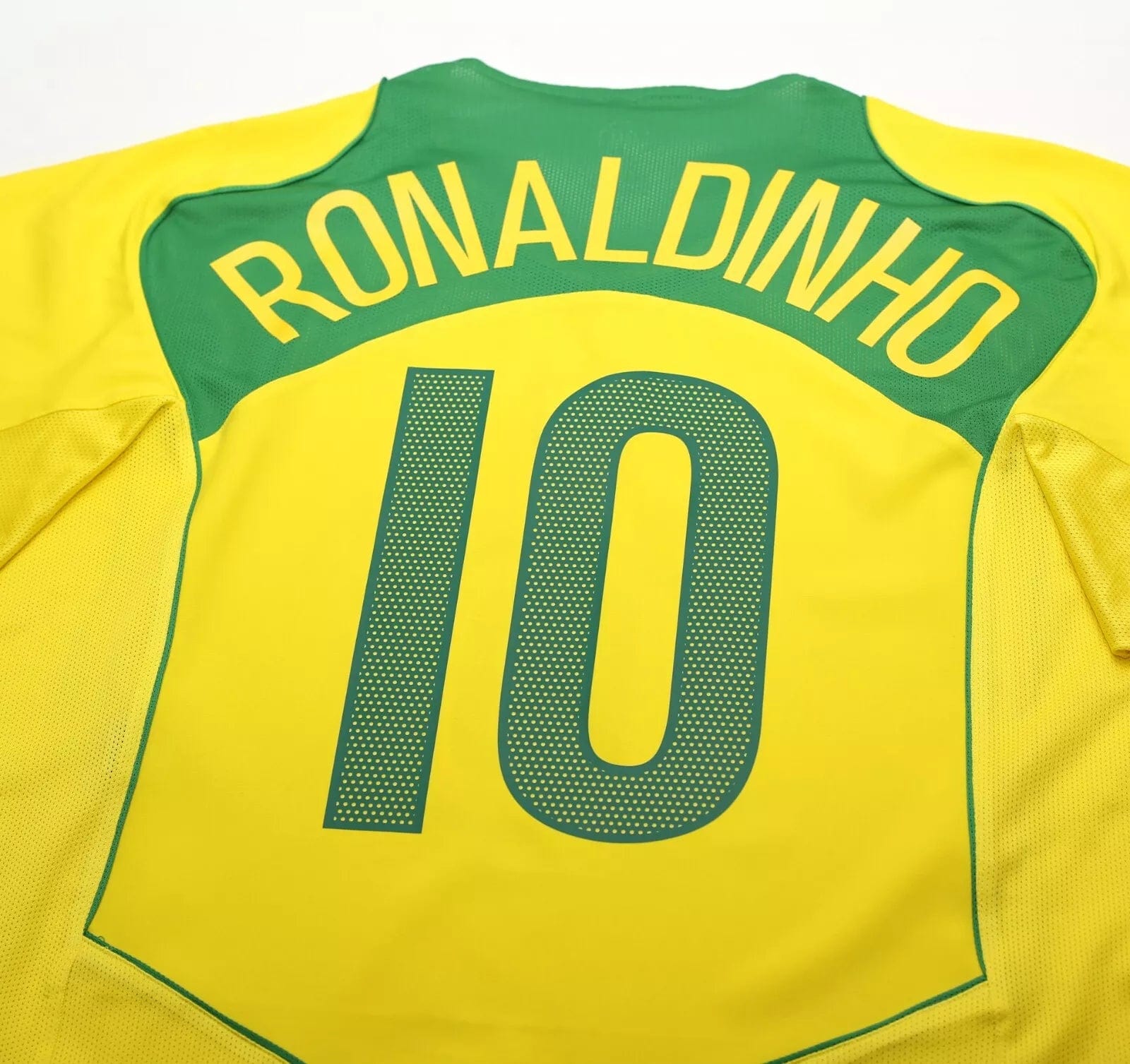 2004/06 RONALDINHO #10 Brazil Vintage Nike Home Football Shirt (XXL)