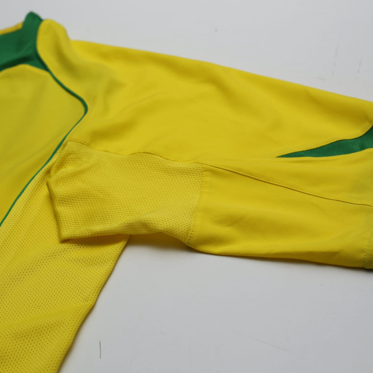 2004/06 Ronaldo #9 Brazil Vintage Nike Home Football Shirt (L) Total 90