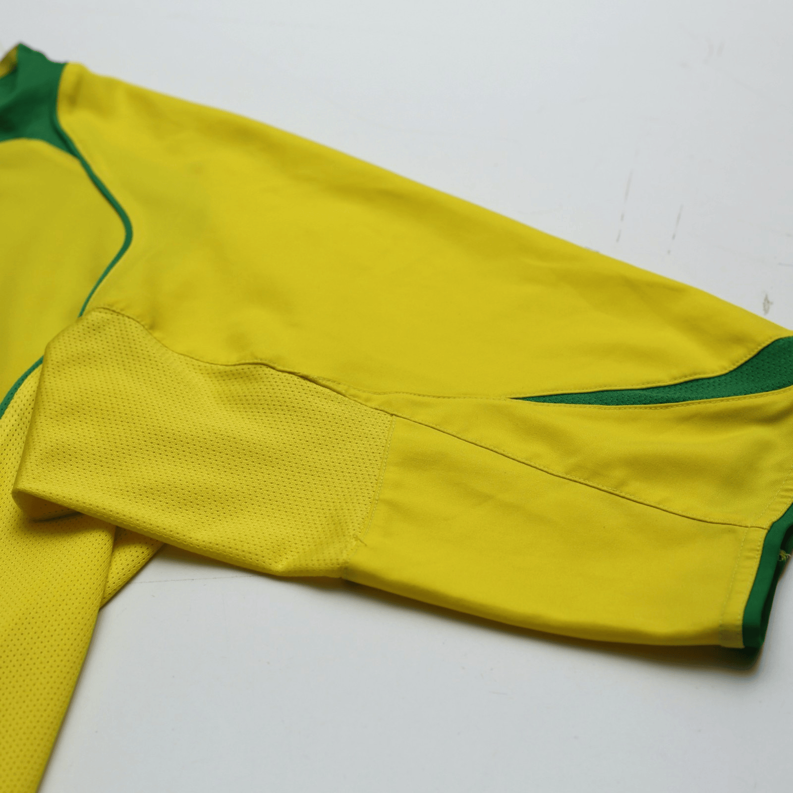 2004/06 Ronaldo #9 Brazil Vintage Nike Home Football Shirt (L) Total 90