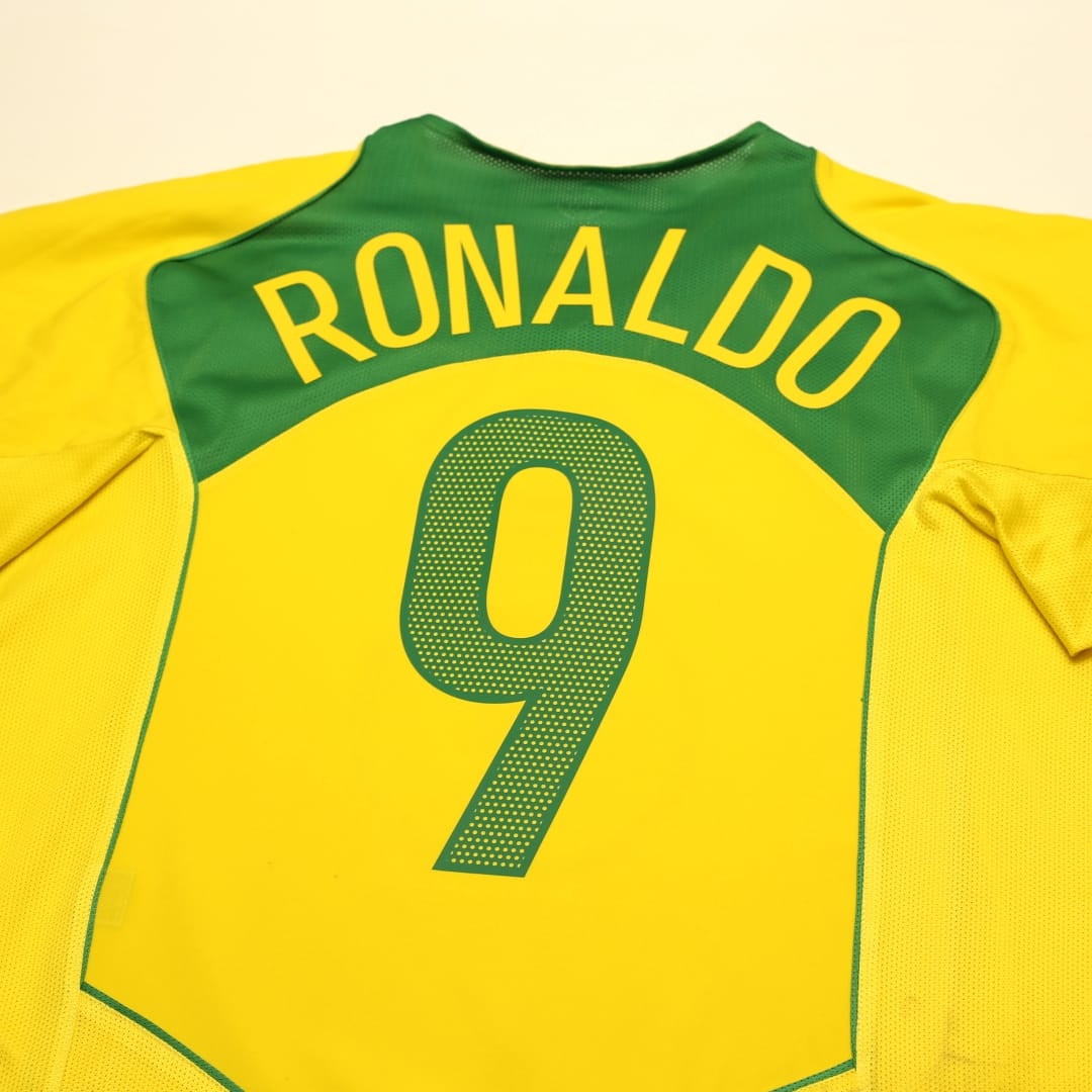 2004/06 Ronaldo #9 Brazil Vintage Nike Home Football Shirt (L) Total 90
