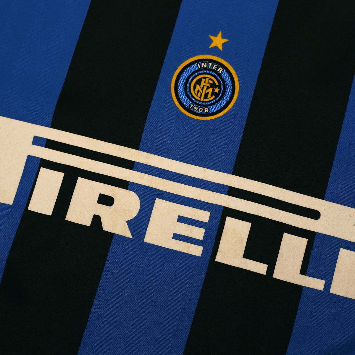 2005/06 Adriano #10 Inter Milan Vintage Nike Home Football Shirt (L)