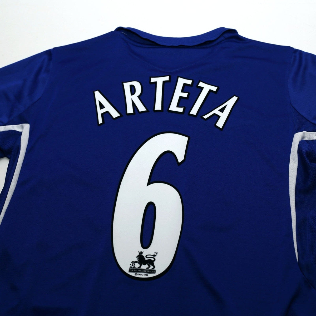 2005/06 Arteta #6 Everton Vintage Umbro Home Football Shirt (M)