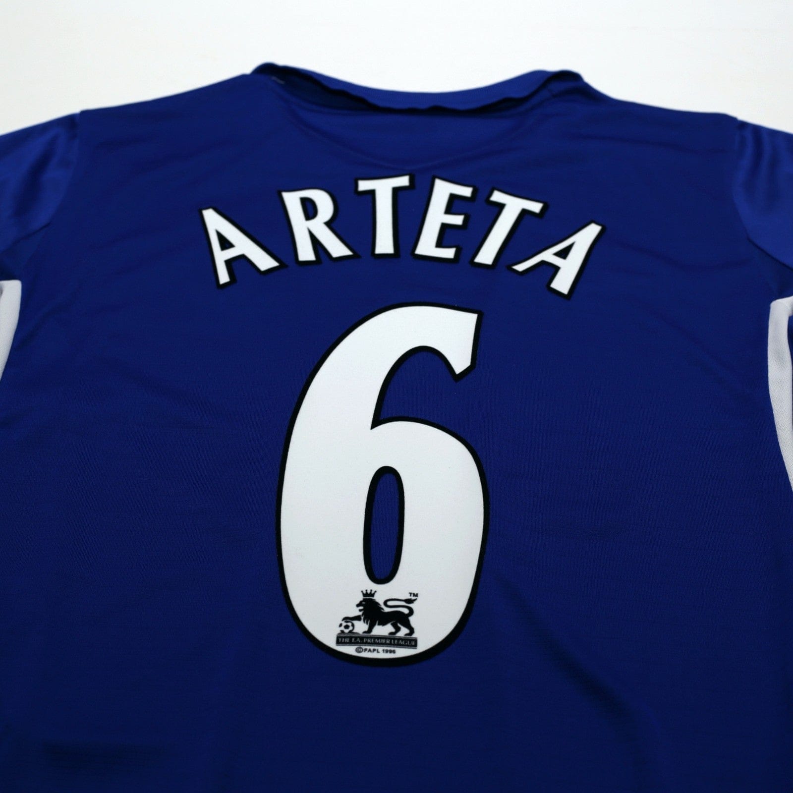 2005/06 Arteta #6 Everton Vintage Umbro Home Football Shirt (M)