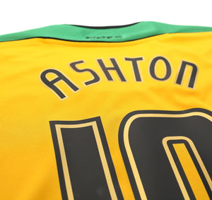 2005/06 ASHTON #10 Norwich City Vintage XARA Home Football Shirt (XL)