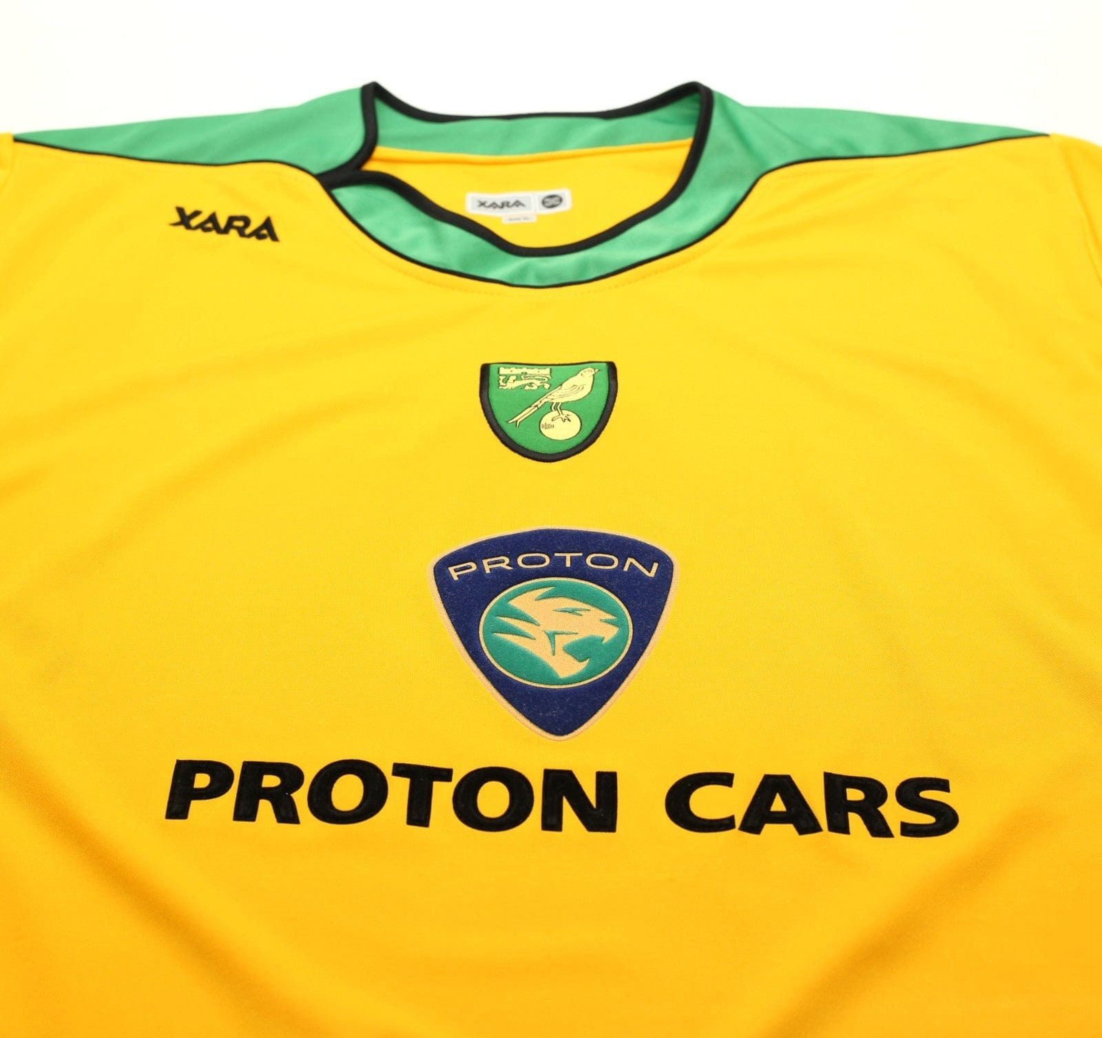 2005/06 ASHTON #10 Norwich City Vintage XARA Home Football Shirt (XL)