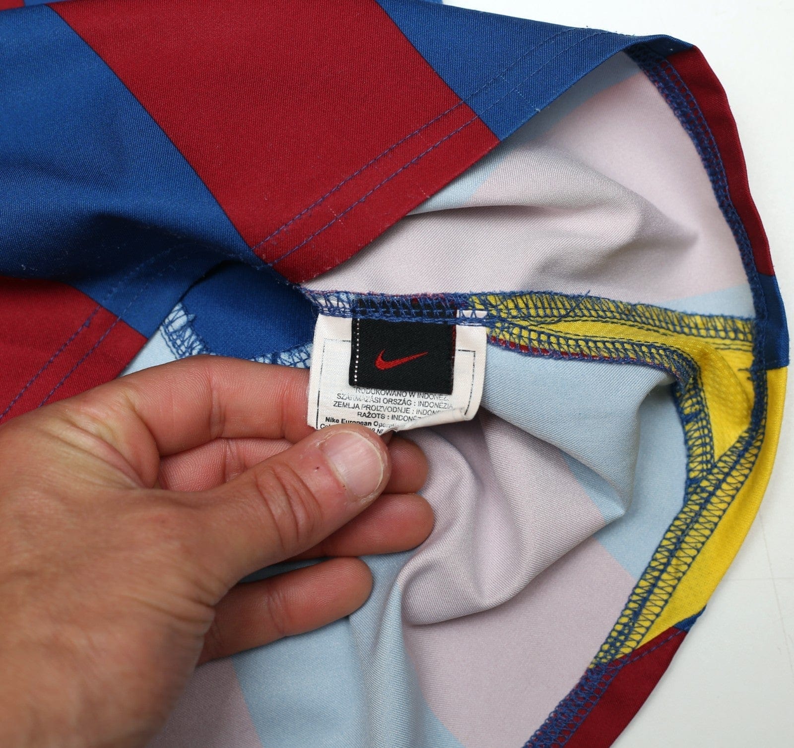 2005/06 BARCELONA Vintage Nike Home Football Shirt (M.Boys) 10/12