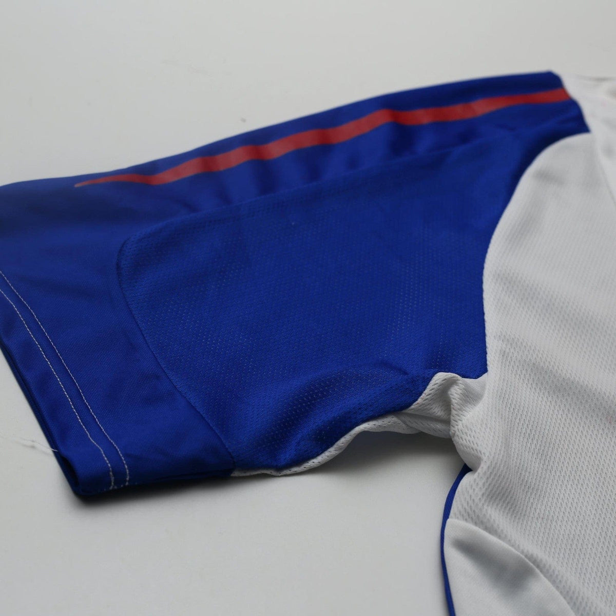 2005/06 Bentley #29 Blackburn Rovers Vintage Lonsdale Home Football Shirt (XL)