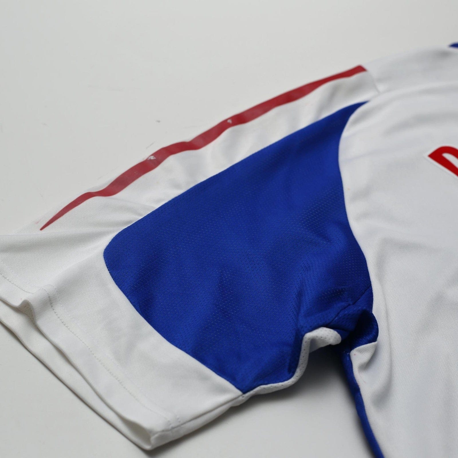2005/06 Bentley #29 Blackburn Rovers Vintage Lonsdale Home Football Shirt (XL)