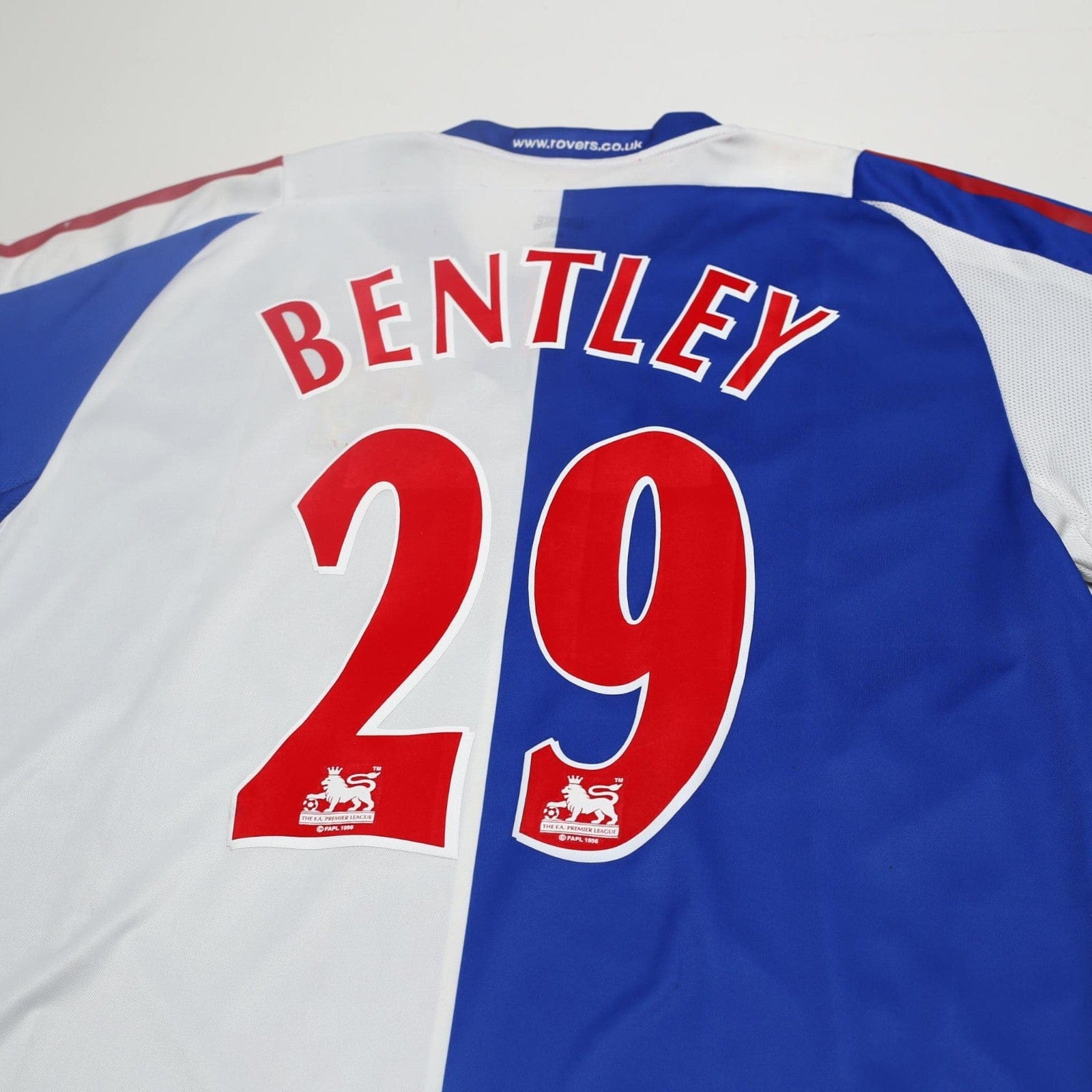 2005/06 Bentley #29 Blackburn Rovers Vintage Lonsdale Home Football Shirt (XL)