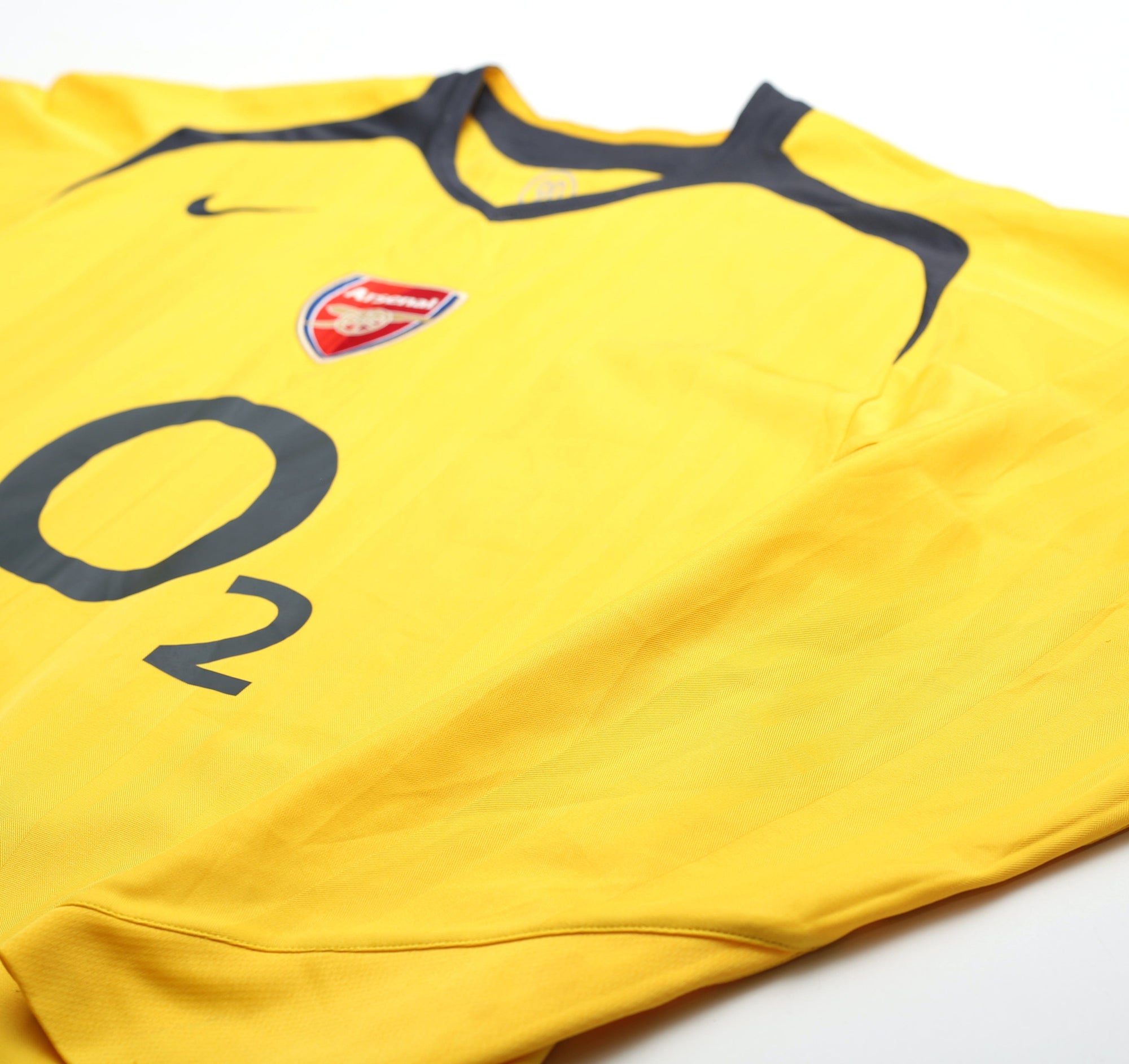 2005/06 BERGKAMP #10 Arsenal Vintage Nike Away Football Shirt (L)