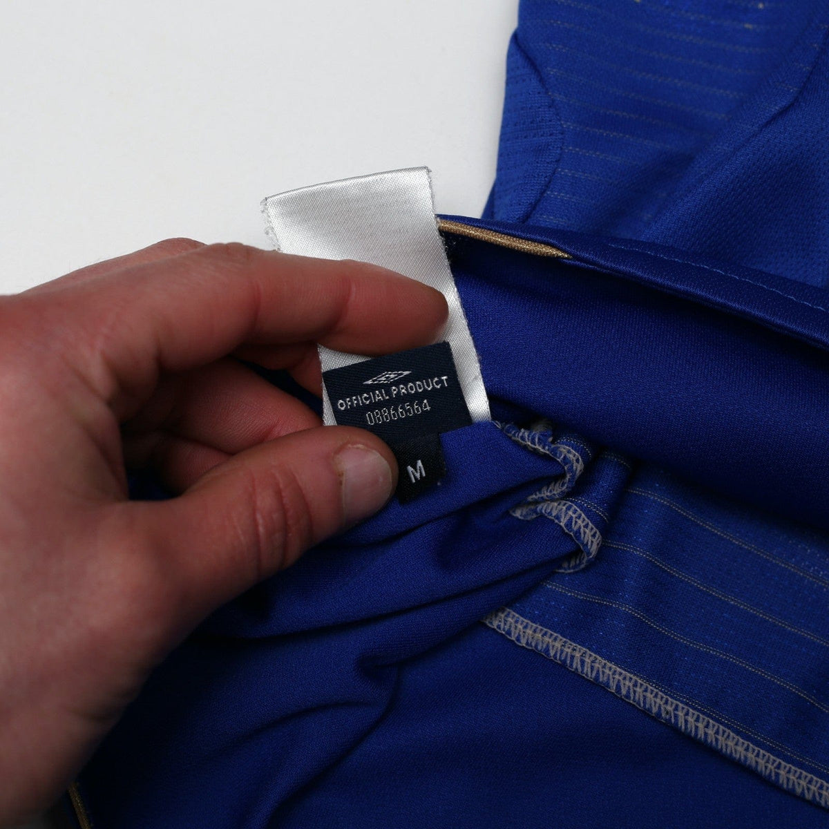 2005/06 Drogba #15 Chelsea Vintage Umbro Centenary UCL Home Football Shirt (M)