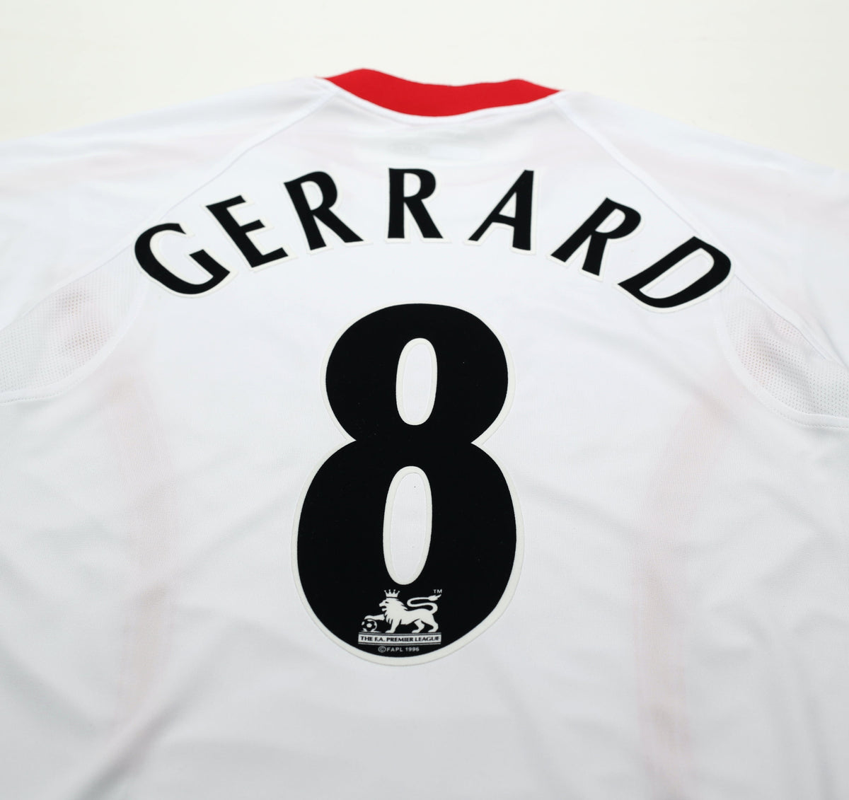 2005/06 GERRARD #8 Liverpool Vintage Reebok Away LS Football Shirt (S)