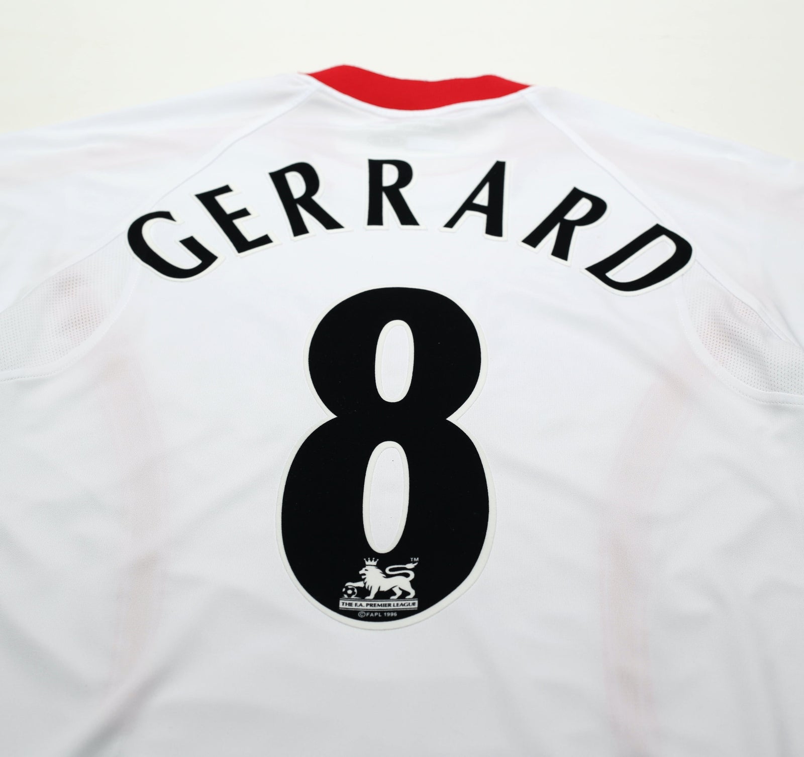 2005/06 GERRARD #8 Liverpool Vintage Reebok Away LS Football Shirt (S)