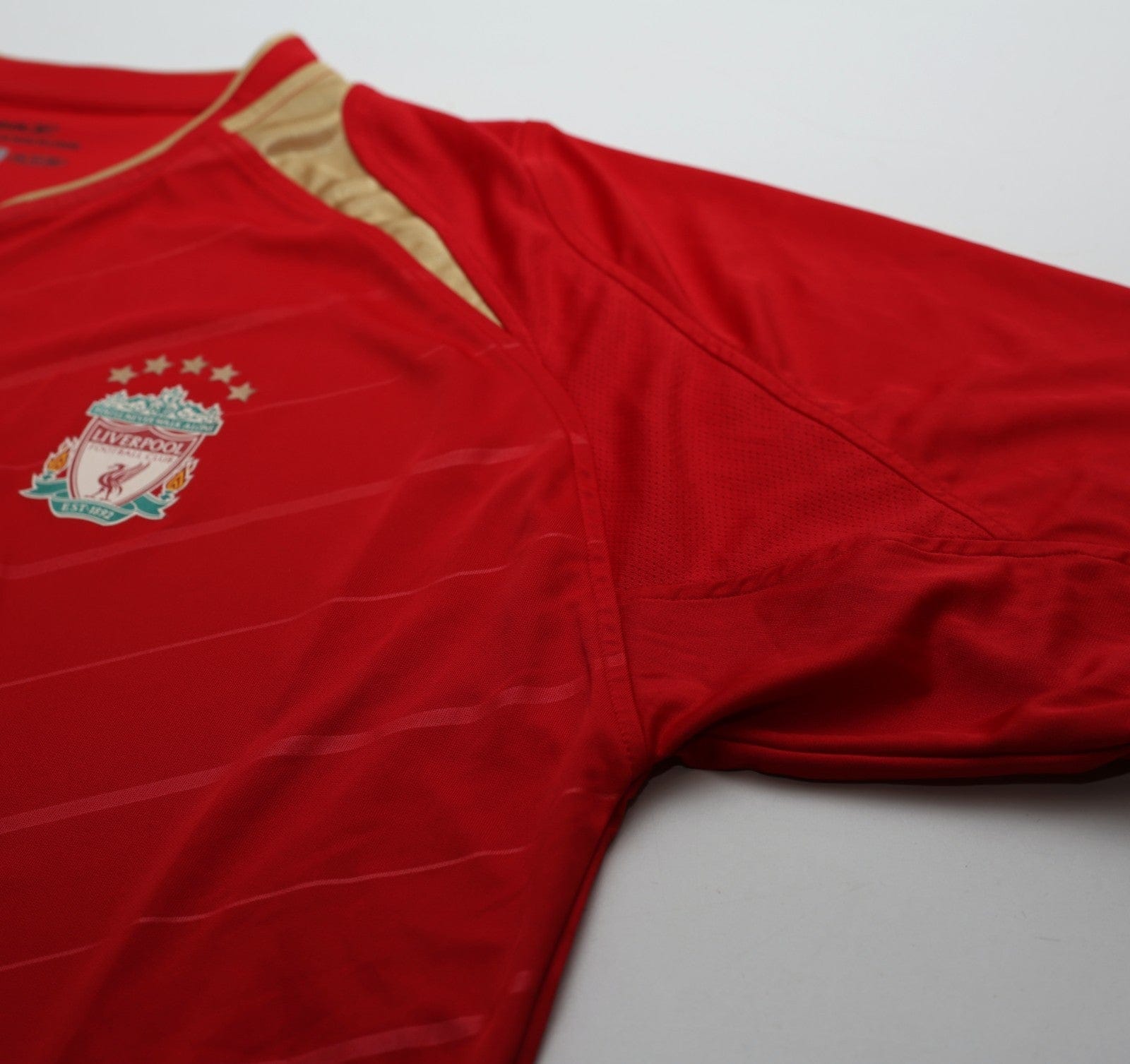 2005/06 GERRARD #8 Liverpool Vintage Reebok European Home Football Shirt (XL)