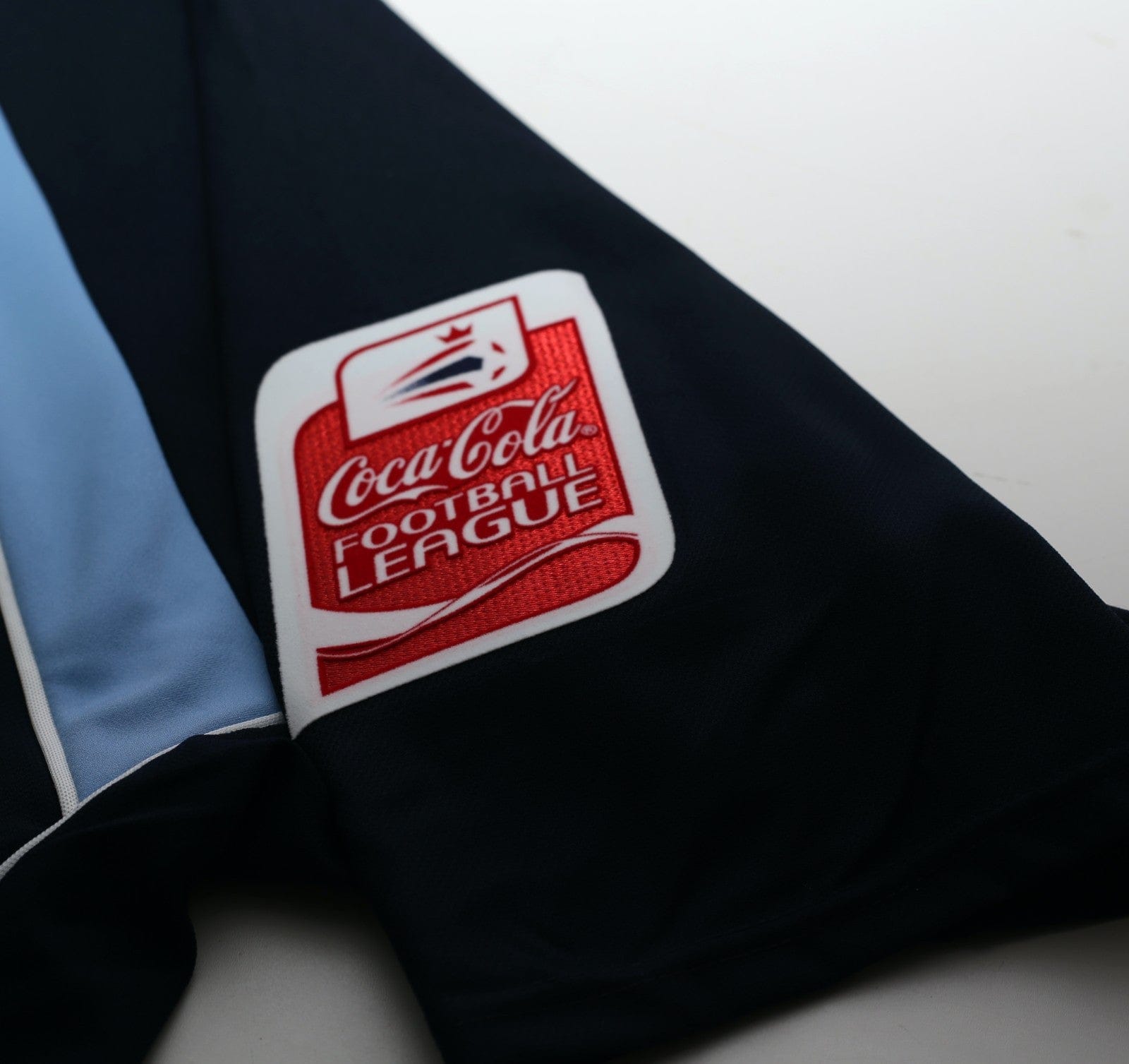 2005/06 HEALY #9 Leeds United Vintage Admiral Away Football Shirt (M)