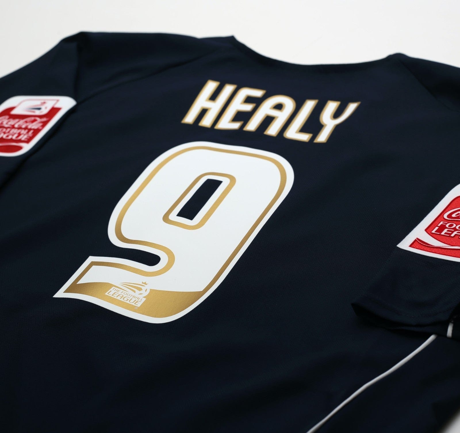 2005/06 HEALY #9 Leeds United Vintage Admiral Away Football Shirt (M)