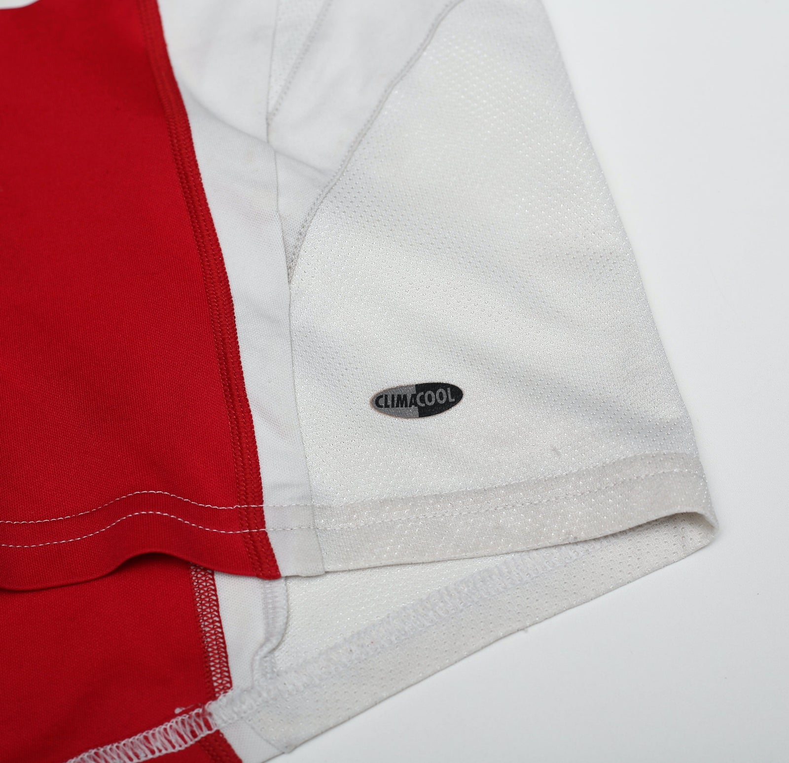 2005/06 HUNTELAAR #25 Ajax Vintage adidas Home Football Shirt (M)