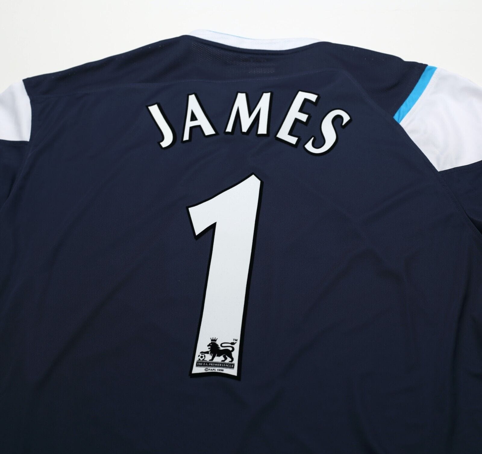 2005/06 JAMES #1 Manchester City Vintage Reebok Away Football Shirt (L)