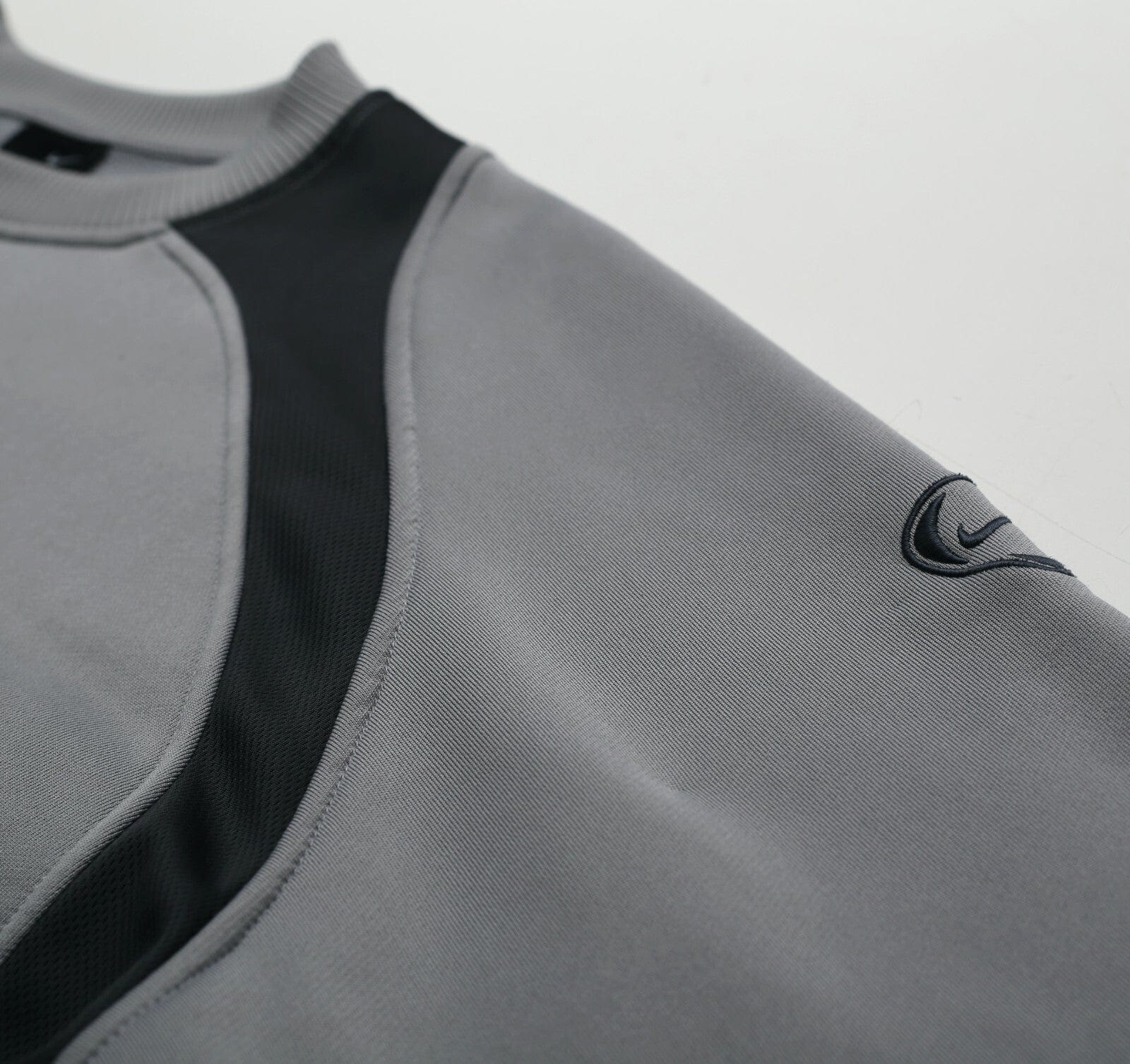 2005/06 JUVENTUS Vintage Nike Total 90 Training Sweatshirt (XL)