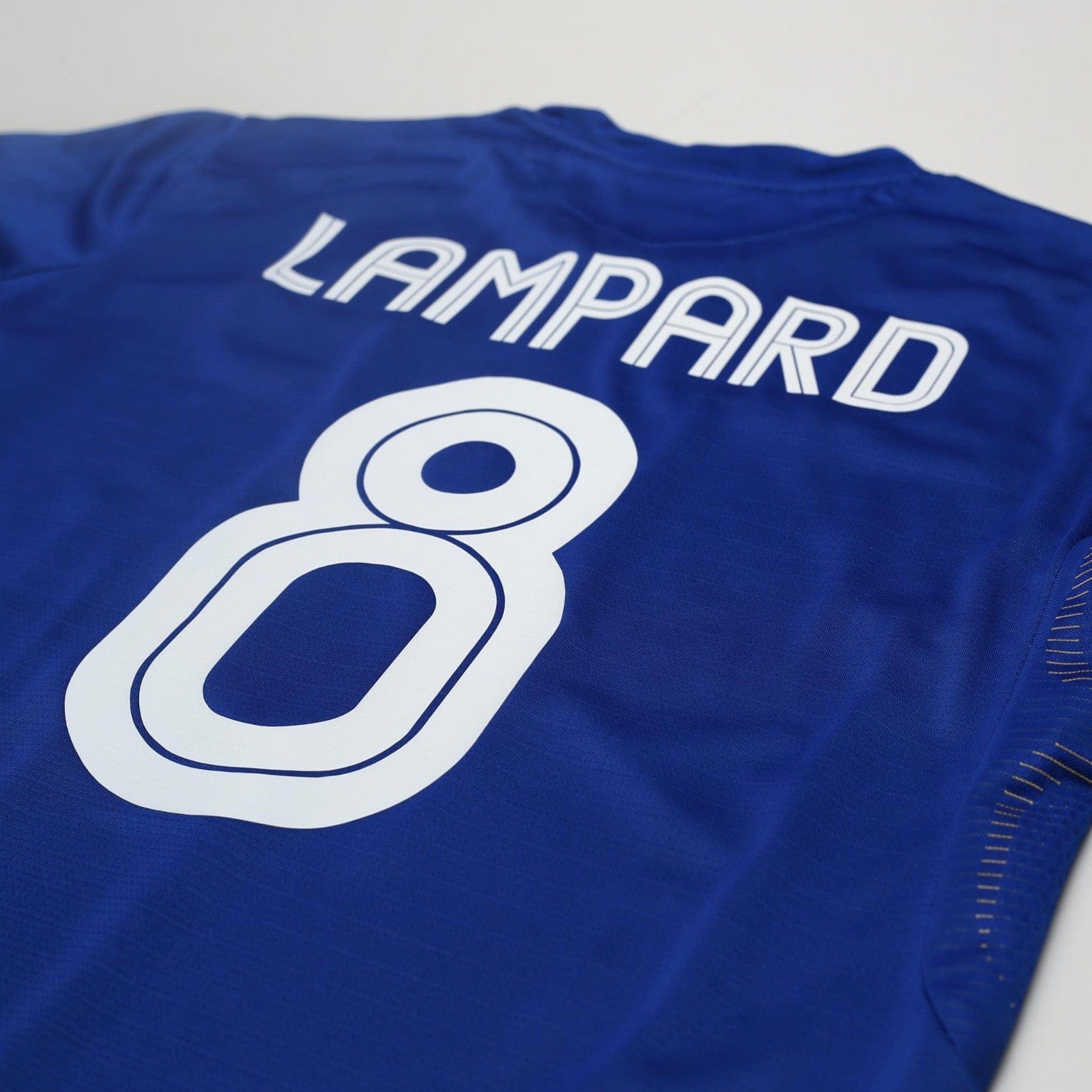 2005/06 Lampard #8 Chelsea Vintage Umbro Centenary UCL Home Football Shirt (M)