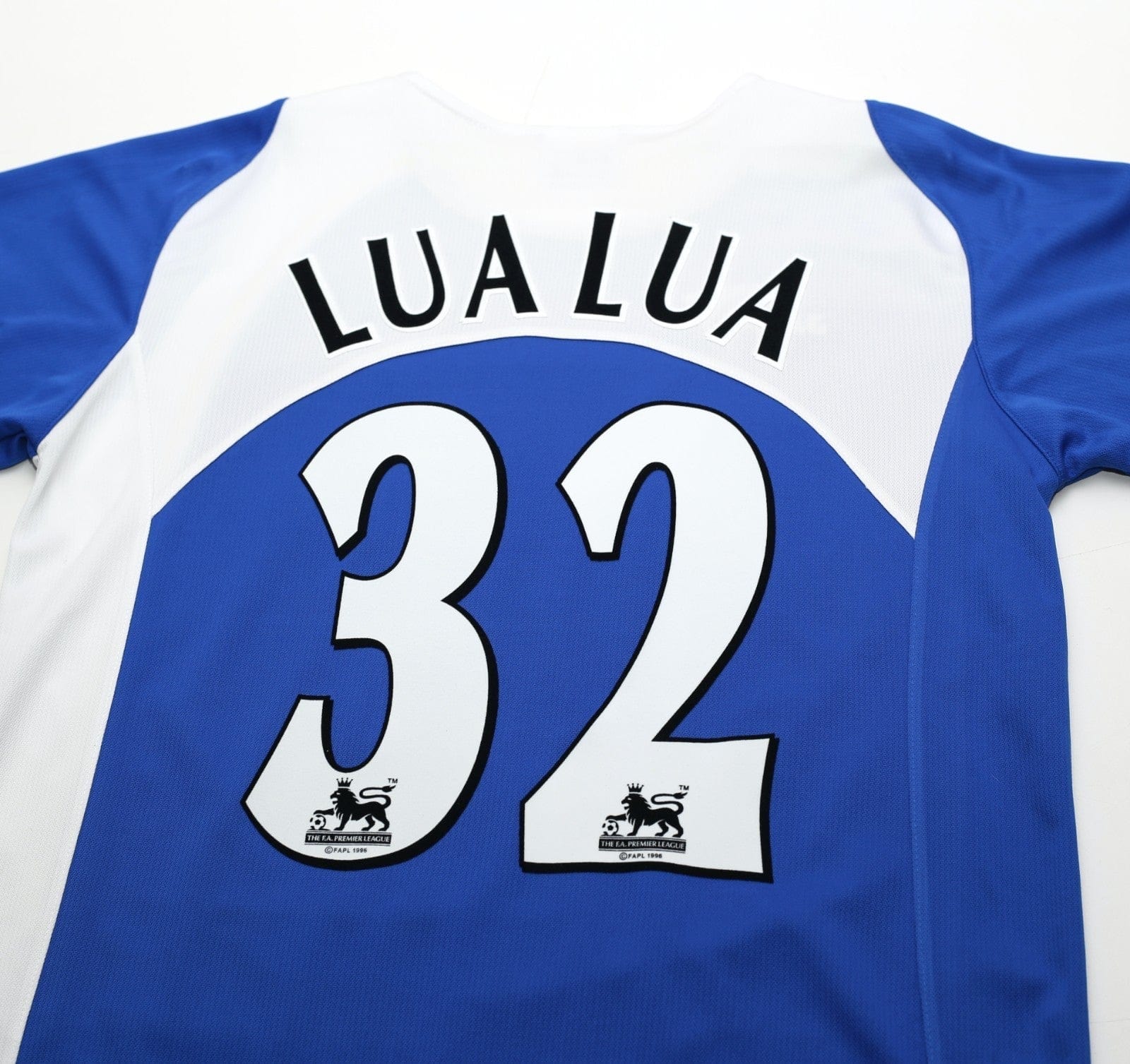 2005/06 LUA LUA #32 Portsmouth Vintage Jako Home Football Shirt (S)