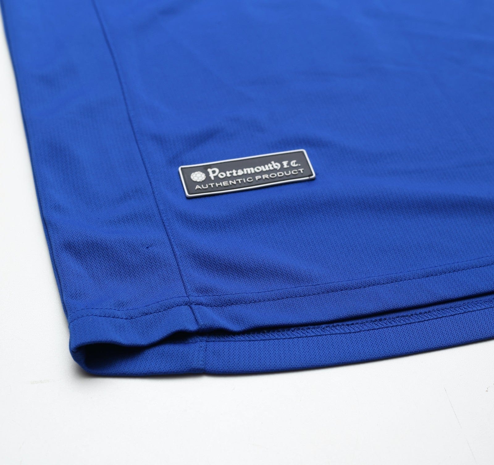 2005/06 LUA LUA #32 Portsmouth Vintage Jako Home Football Shirt (S)