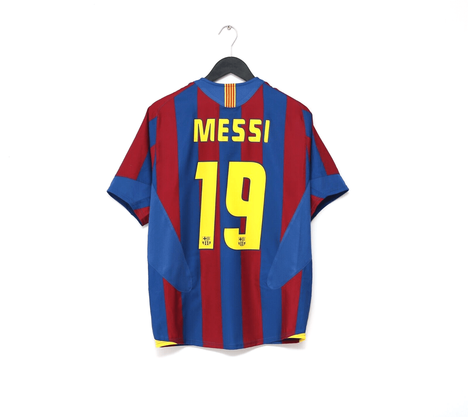 2005/06 Messi #19 Barcelona Vintage Nike Home Football Shirt 2005/06 Messi #19 Barcelona Vintage Nike Home Football Shirt