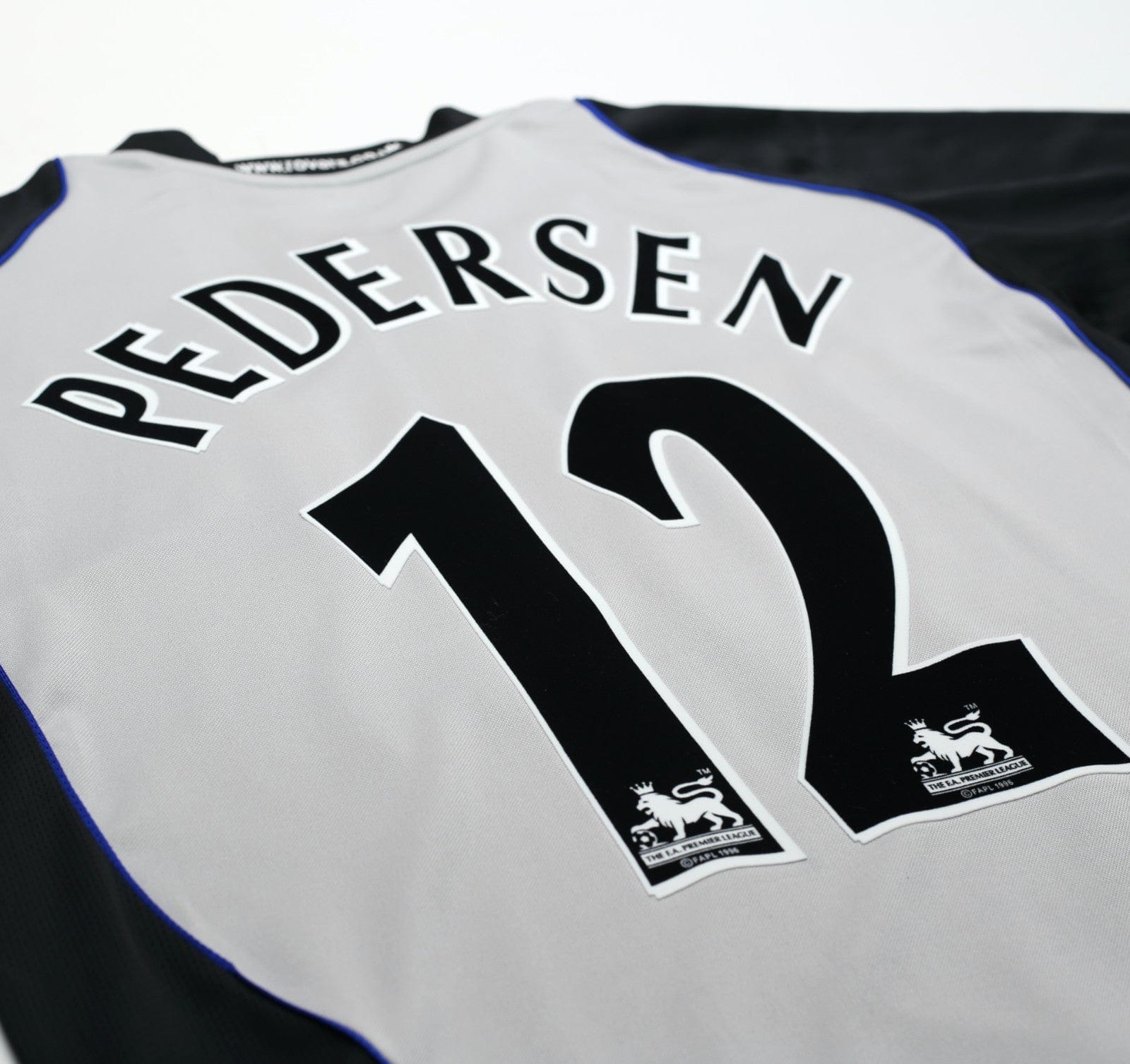 2005/06 PEDERSEN #12 Blackburn Rovers Vintage Lonsdale Away Football Shirt (M)