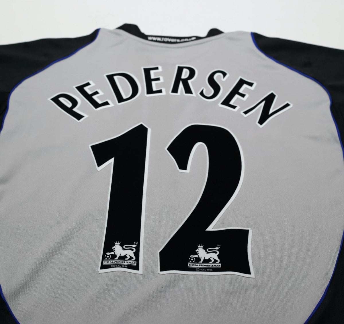 2005/06 PEDERSEN #12 Blackburn Rovers Vintage Lonsdale Away Football Shirt (M)