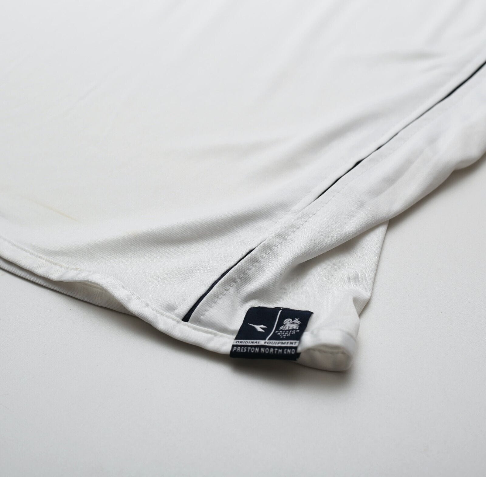 2005/06 PRESTON NORTH END Vintage Diadora Home Football Shirt (M)