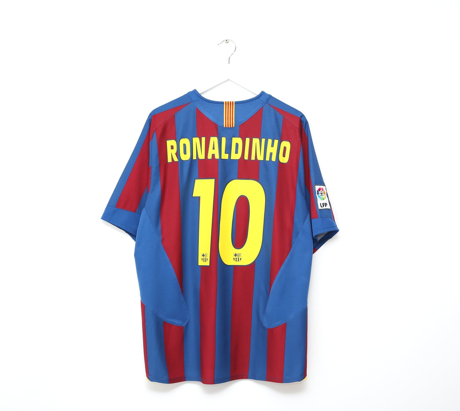 2005/06 RONALDINHO #10 Barcelona Vintage Nike Home Football Shirt Jersey (XL)